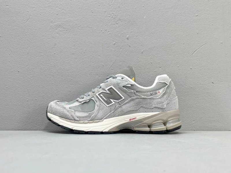 NB 2002R 해체 레트로 러닝화 001-279795