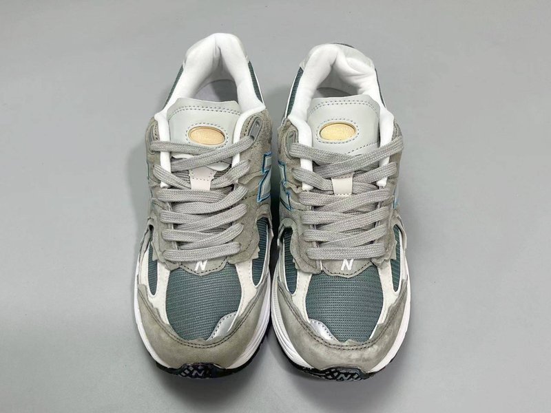New Balance 디컨스트럭션 시리즈 레트로 로우탑 001-279799