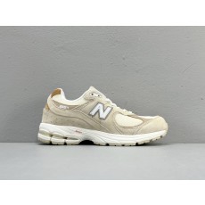 뉴발란스 로우탑 미끄럼방지 러닝화 001-279805