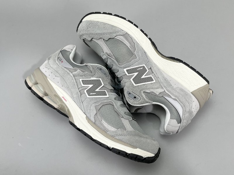 New Balance 2002R 로우탑 러닝화 001-279806