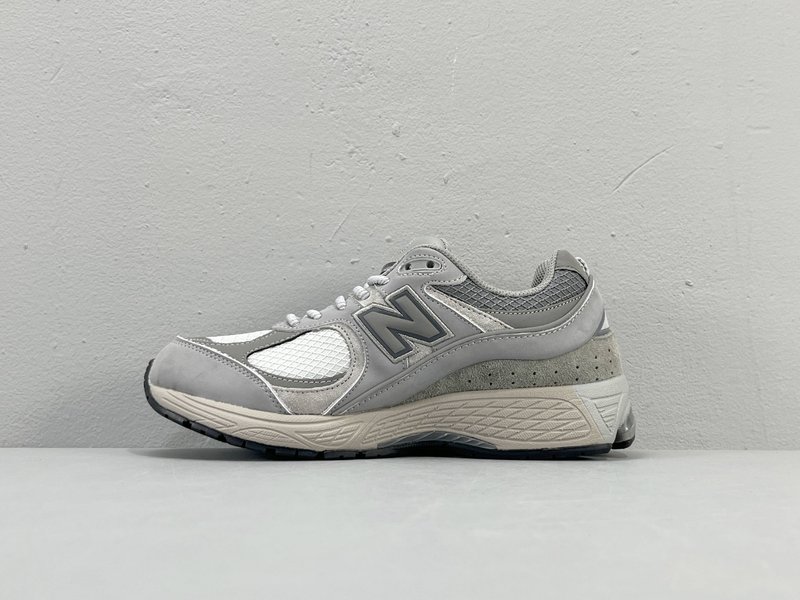 NB2002R 미드그레이 로우탑 러닝화 001-279811