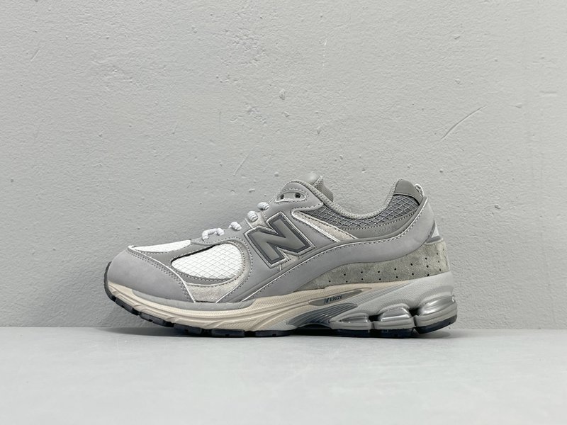 NB2002R 미드그레이 로우탑 러닝화 001-279811