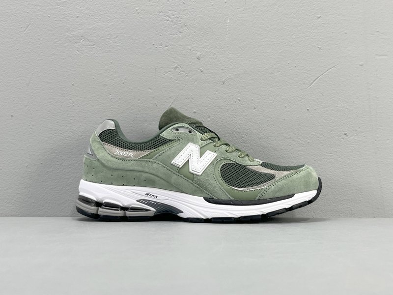 New Balance 2002R 로우탑 러닝화 001-279813