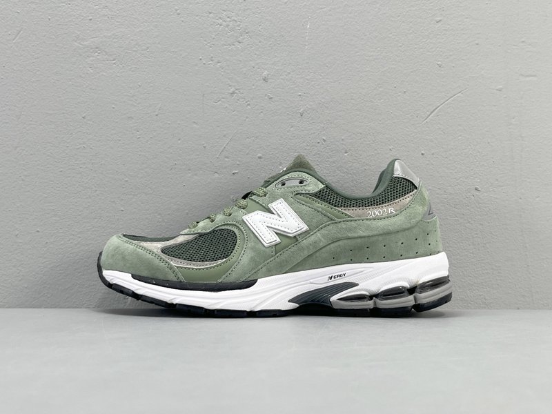 New Balance 2002R 로우탑 러닝화 001-279813
