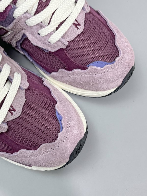New Balance 2002R 복고 러닝화 001-279815