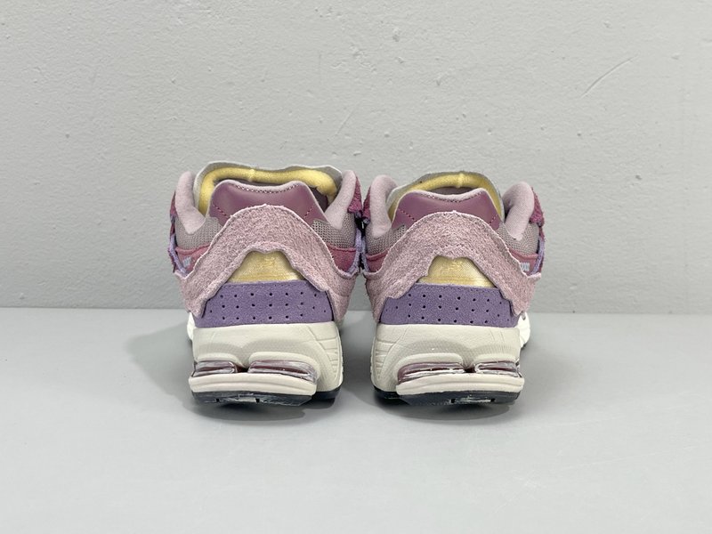 New Balance 2002R 복고 러닝화 001-279815