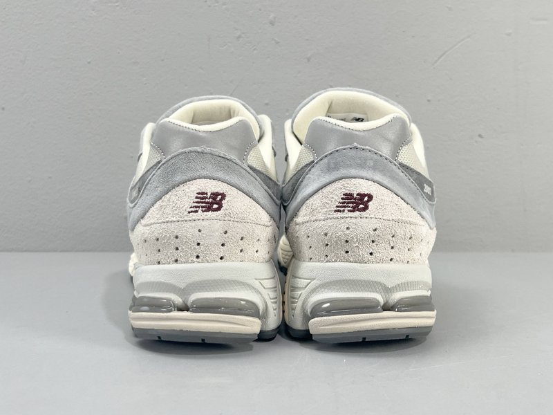 New Balance 레트로 운동화 연한 베이지 그레이 001-279816