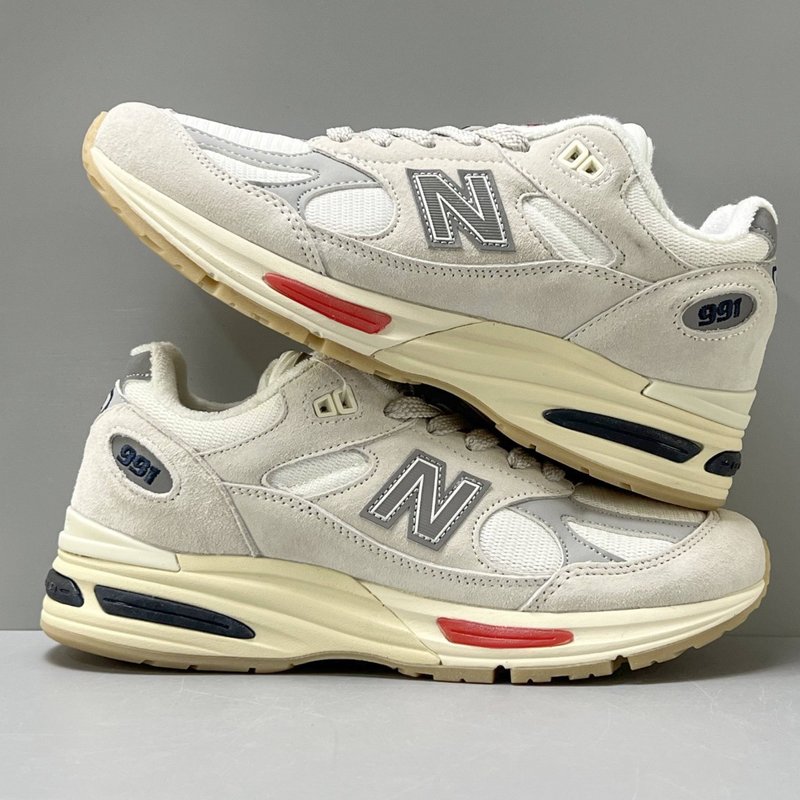 New Balance 991 V2 로우탑 러닝화 001-279838