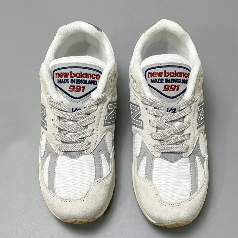 New Balance 991 V2 로우탑 러닝화 001-279838