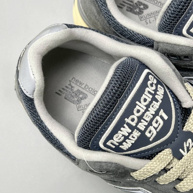 New Balance 991 V2 그레이 러닝화 001-279840