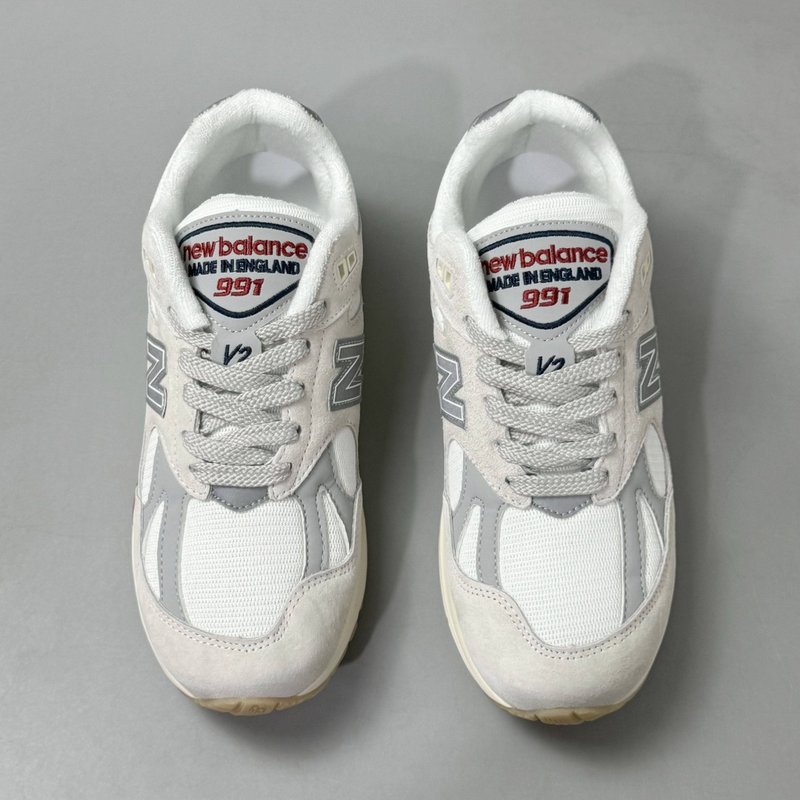New Balance 로우탑 러닝화 남성용 그레이/화이 001-279843