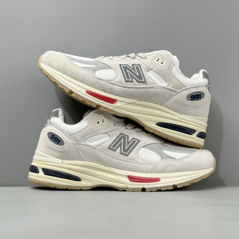 New Balance 로우탑 러닝화 남성용 그레이/화이 001-279843