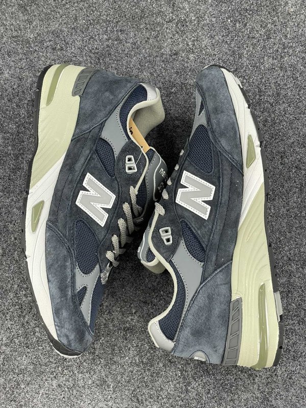 New Balance 영국산 운동화 001-279855