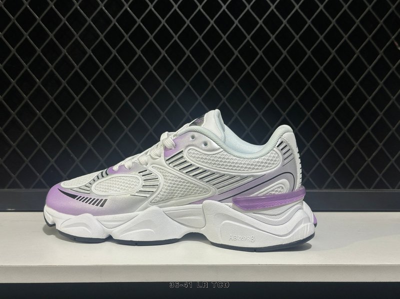 New Balance M2000 로우탑 러닝화 001-279871