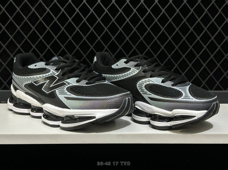 뉴발란스 NB2000 로우탑 캐주얼 러닝화 001-279874