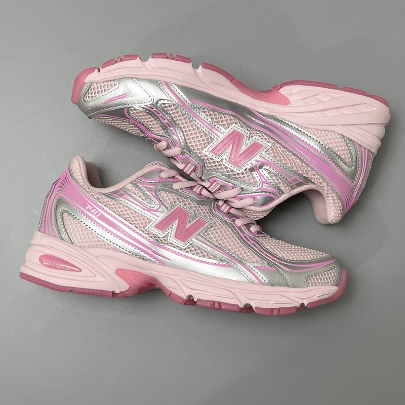 New Balance 여성용 핑크색 캐주얼 러닝화 001-279885