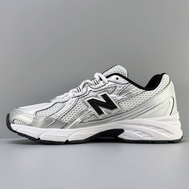 New Balance 레트로 로우탑 러닝화 001-279889