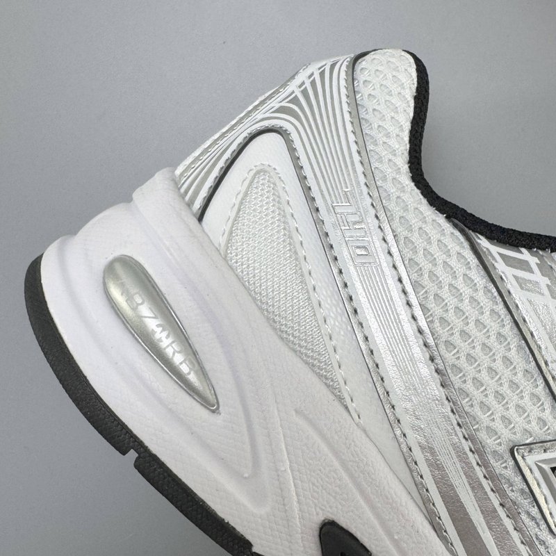 New Balance 레트로 로우탑 러닝화 001-279889