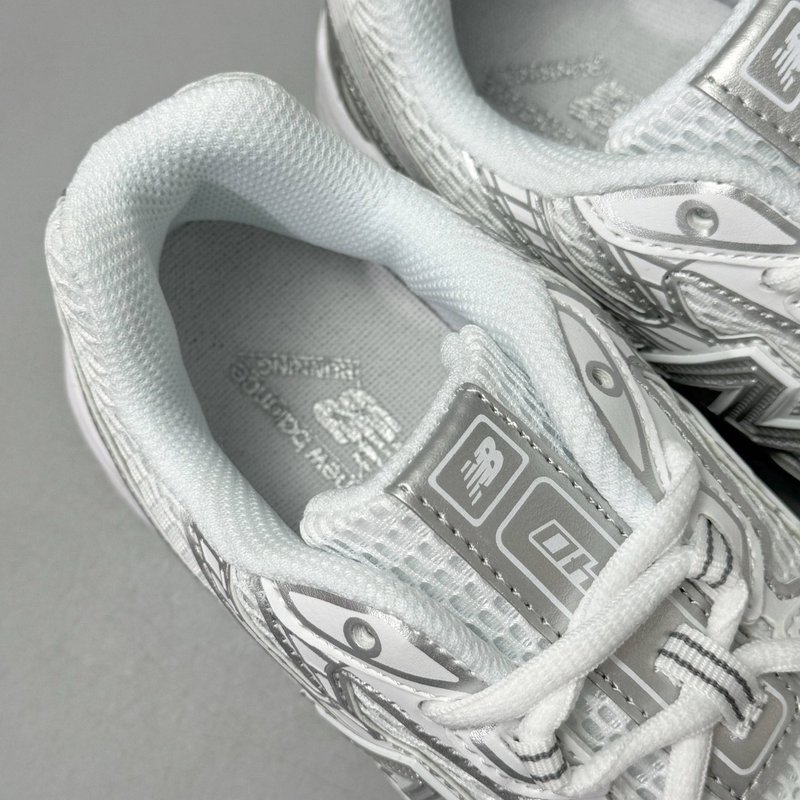 New Balance 740 캐주얼 러닝화 001-279894