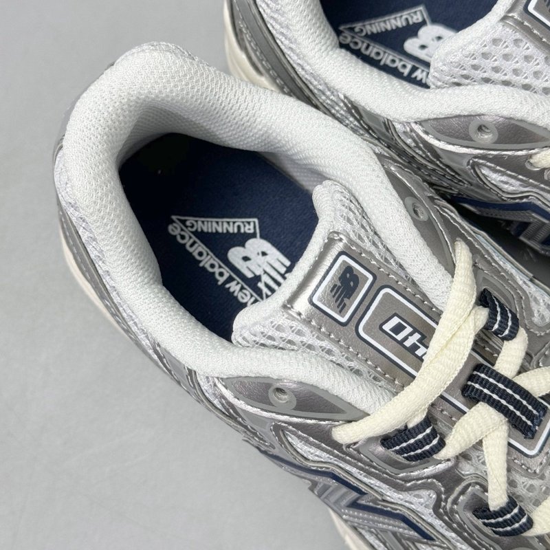 New Balance 740 화이트그레이 캐주얼 슈즈 001-279895
