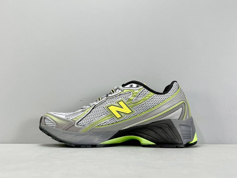 New Balance 740 쿠션 러닝화 001-279898