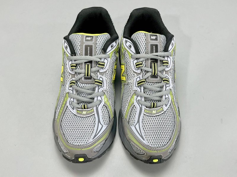 New Balance 740 쿠션 러닝화 001-279898
