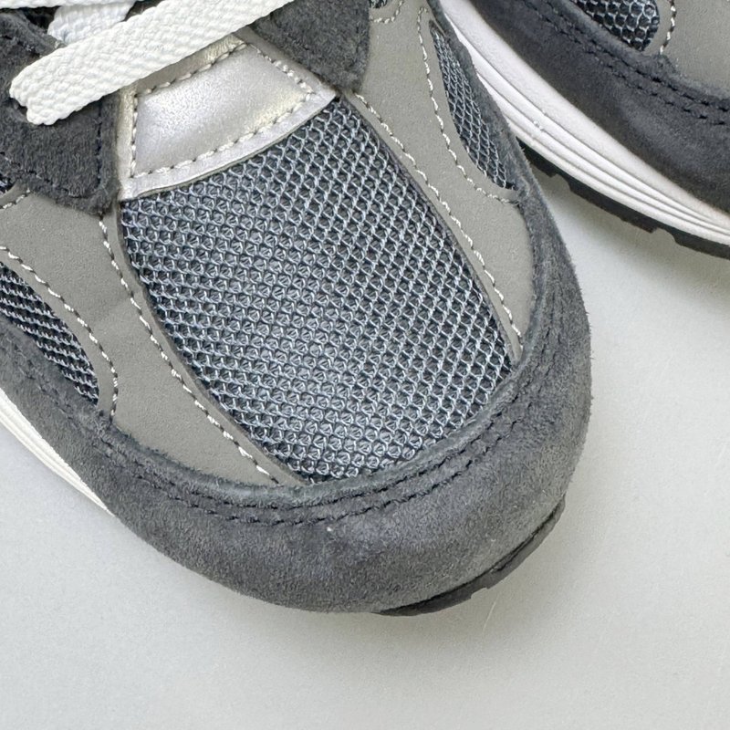 New Balance 미국산 레트로 러닝화 001-279907