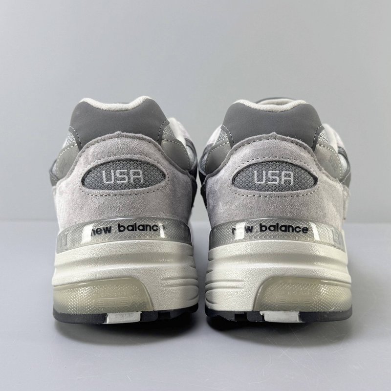 New Balance 992 레트로 러닝화 001-279908