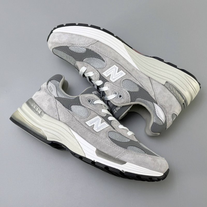 New Balance 992 레트로 러닝화 001-279908