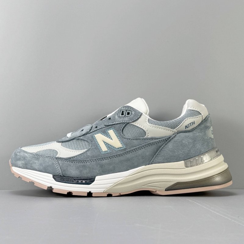 KITH x New Balance 러닝화 001-279911