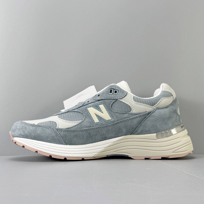 KITH x New Balance 러닝화 001-279911