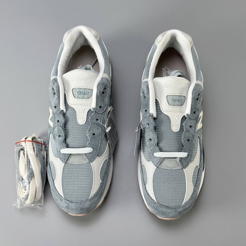 KITH x New Balance 러닝화 001-279911