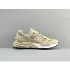 뉴발란스 NB992 레트로 저탑 러닝화 001-279918