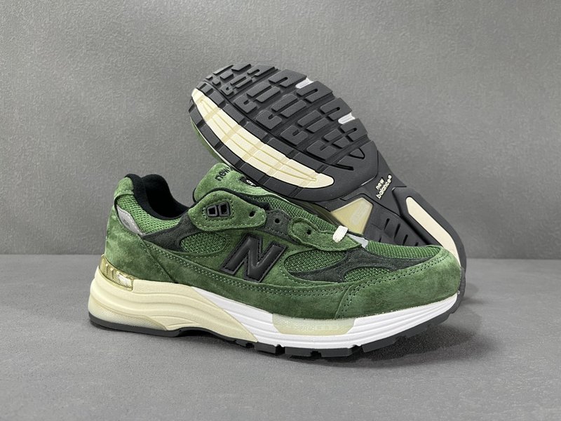 JJJJound x New Balance 992 그린 001-279925
