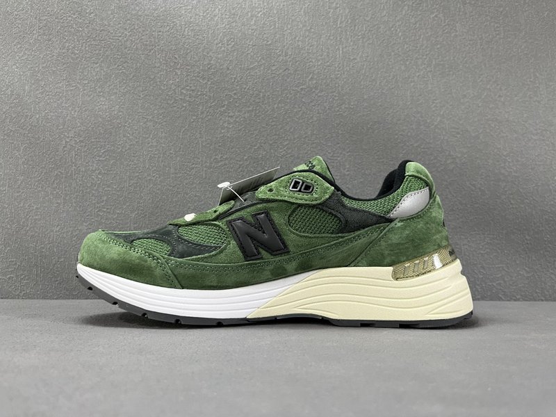 JJJJound x New Balance 992 그린 001-279925