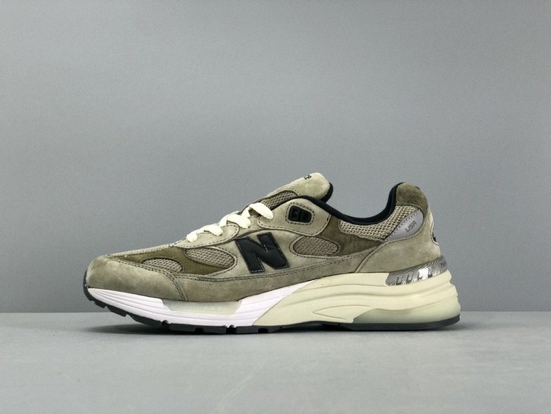 JJJJound x New Balance 992 스니커 001-279933