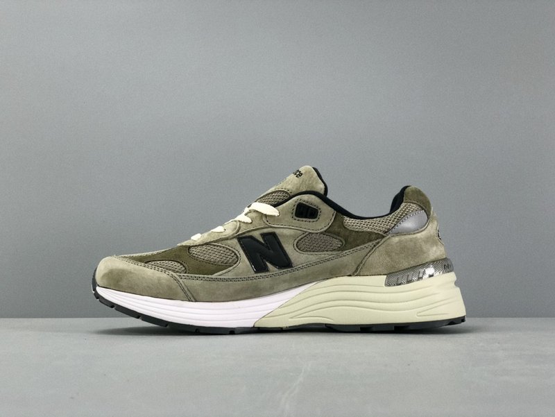 JJJJound x New Balance 992 스니커 001-279933
