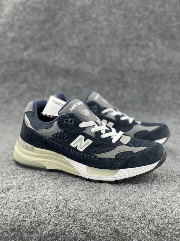 New Balance 992 레트로 러닝화 001-279942