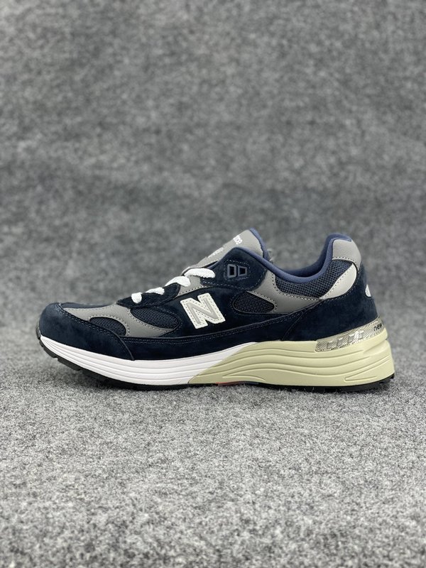 New Balance 992 레트로 러닝화 001-279942