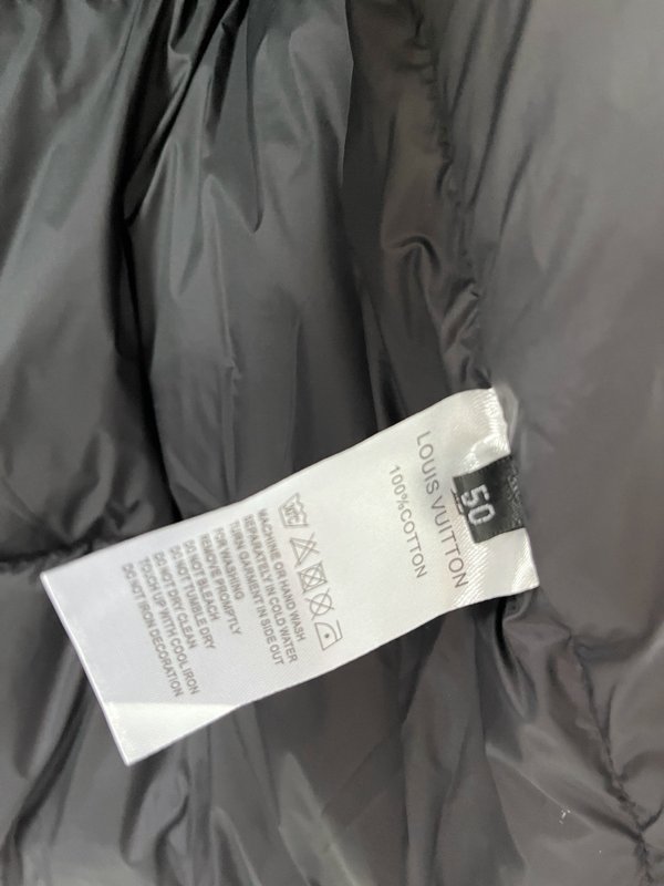 LV 블랙테크 다운 자켓 001-279978