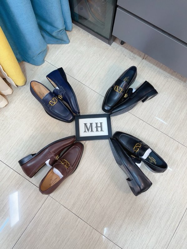 발렌티노 로퍼 001-280063