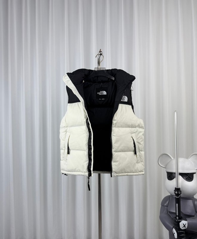 노스페이스 Nuptse 클래식 다운 조끼 001-280170