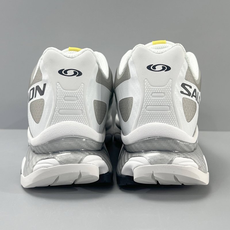 살로몬 XT-4 OG 로우컷 하이킹 슈즈 001-280438