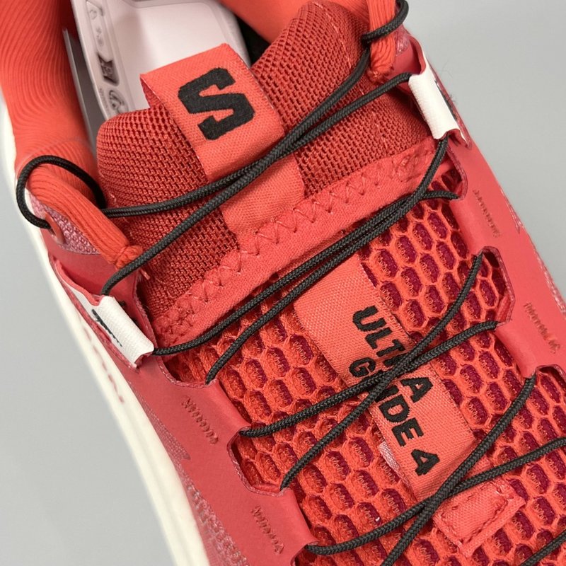 SALOMON ULTRA GLIDE 4 트레일 러닝화 001-280459