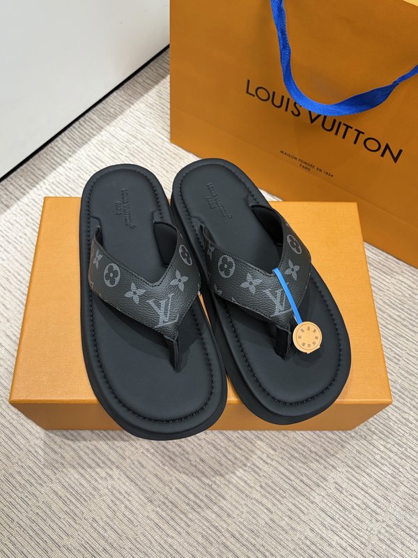 LV 남성 플라워 엠보싱 샌들 001-280506