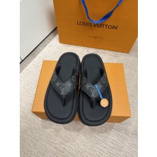 LV 남성 플라워 엠보싱 샌들 001-280506