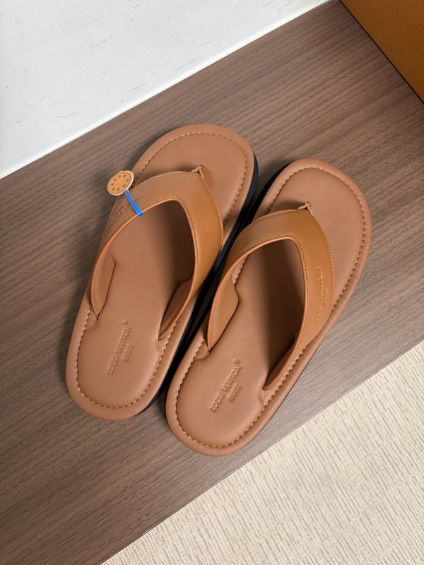 루이비통 남성 슬리퍼 001-280508