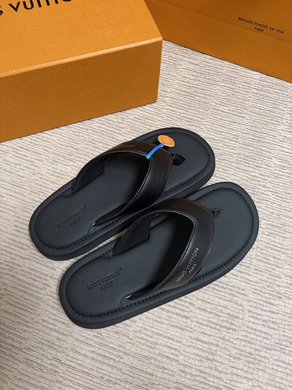 LV 엠보싱 남성 슬리퍼 001-280509