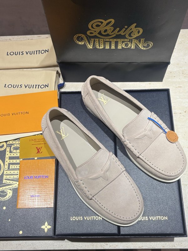 LV 스웨이드 로퍼 001-280556