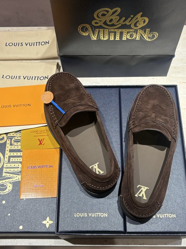 LV 최신형 로퍼 001-280564